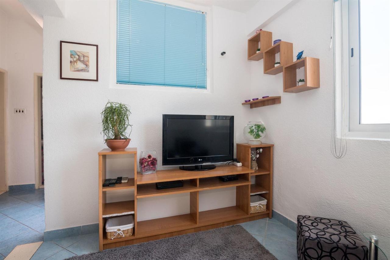 Apartment Tolj *