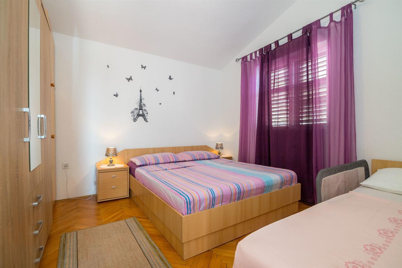 Tolj Apartment
